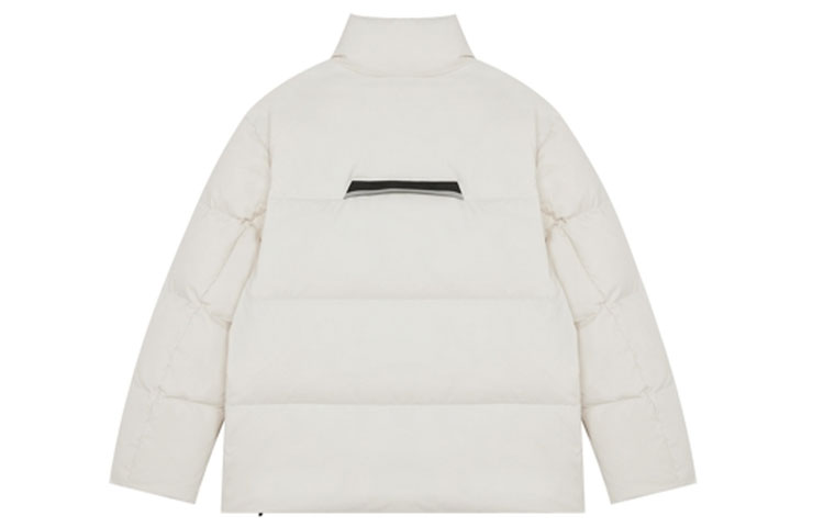 Lookbook 뉴발란스 유니섹스 겨울 퀼팅 다운 자켓 크림 화이트 5PB43053-CRE