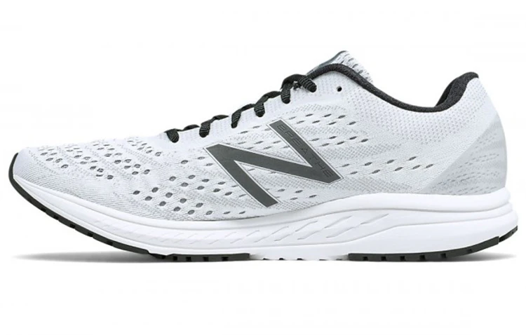 new-balance-vazee-breathe-v2-slip-resistant-black-and-white-mbreahw-2