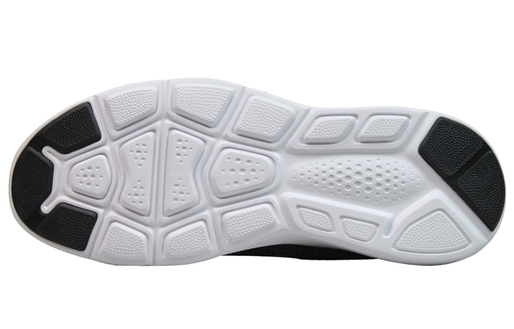 Shop New Balance Vazee Coast ''Zwart Wit'' MCOASBK2