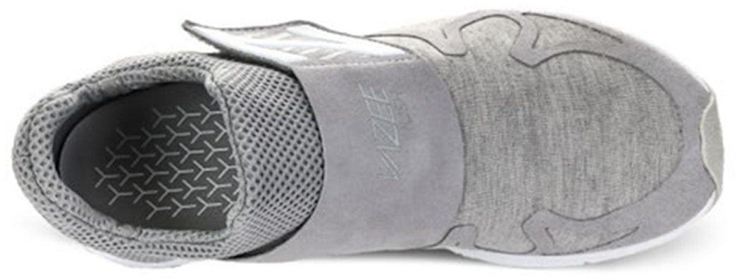 New Balance Vazee Rush Sweatshirt MLRUSHVG Lookbook New Balance Vazee Rush Sweatshirt MLRUSHVG