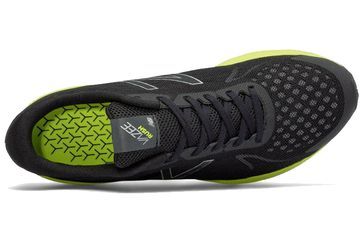 Lookbook New Balance Vazee Rush v2 輕便透氣休閒運動鞋 黑綠色