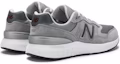 Shop Kasut New Balance Jalan Fresh Foam 880 v6 'Kelabu Putih' MW880CG6