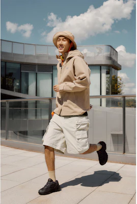 New Balance 防水防風透氣連帽外套 卡其色 情侶款 NAE33141-LB Details for New Balance 防水防風透氣連帽外套 卡其色 情侶款 NAE33141-LB