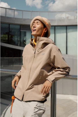 New Balance 防水防風透氣連帽外套 卡其色 情侶款 NAE33141-LB 1