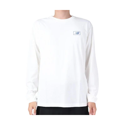 New Balance White Crewneck Sweatshirt with Solid Badge Print MT33510SST