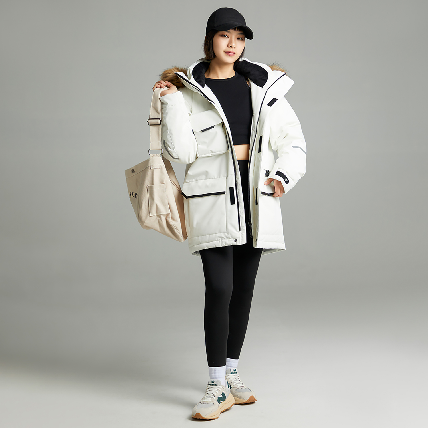 Purchase 新百伦男女同款白色防风连帽羽绒服加绒内衬外套 5PC44603-IV