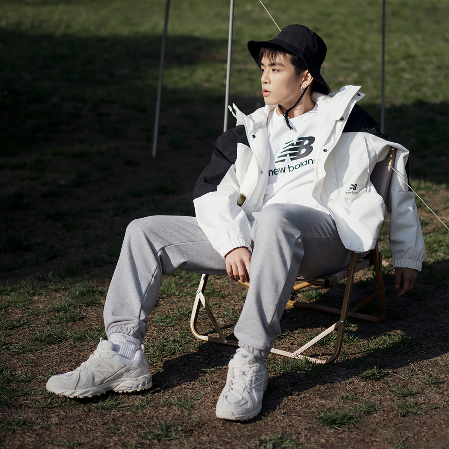 Cheap New Balance 白色連帽外套 休閒運動服 AMJ31304-CIC