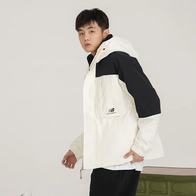 New Balance 白色連帽外套 休閒運動服 AMJ31304-CIC 1