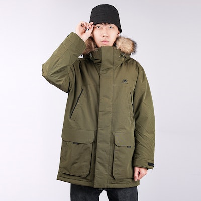 New Balance Jaket Parka Musim Sejuk Hijau Tentera dengan Hoodie. NPA46011-KH Details for New Balance Jaket Parka Musim Sejuk Hijau Tentera dengan Hoodie. NPA46011-KH