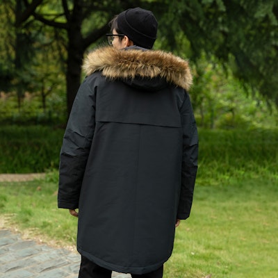 New Balance Chaqueta Parka Negra de Invierno con Capucha, Logo y Cuello de Piel. 5PC44303-BK Purchase New Balance Chaqueta Parka Negra de Invierno con Capucha, Logo y Cuello de Piel. 5PC44303-BK