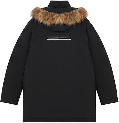 New Balance Jaket Musim Dingin Unisex Hitam Hoodie Puffer Olahraga Kasual. 5PB42201-BK Lookbook New Balance Jaket Musim Dingin Unisex Hitam Hoodie Puffer Olahraga Kasual. 5PB42201-BK