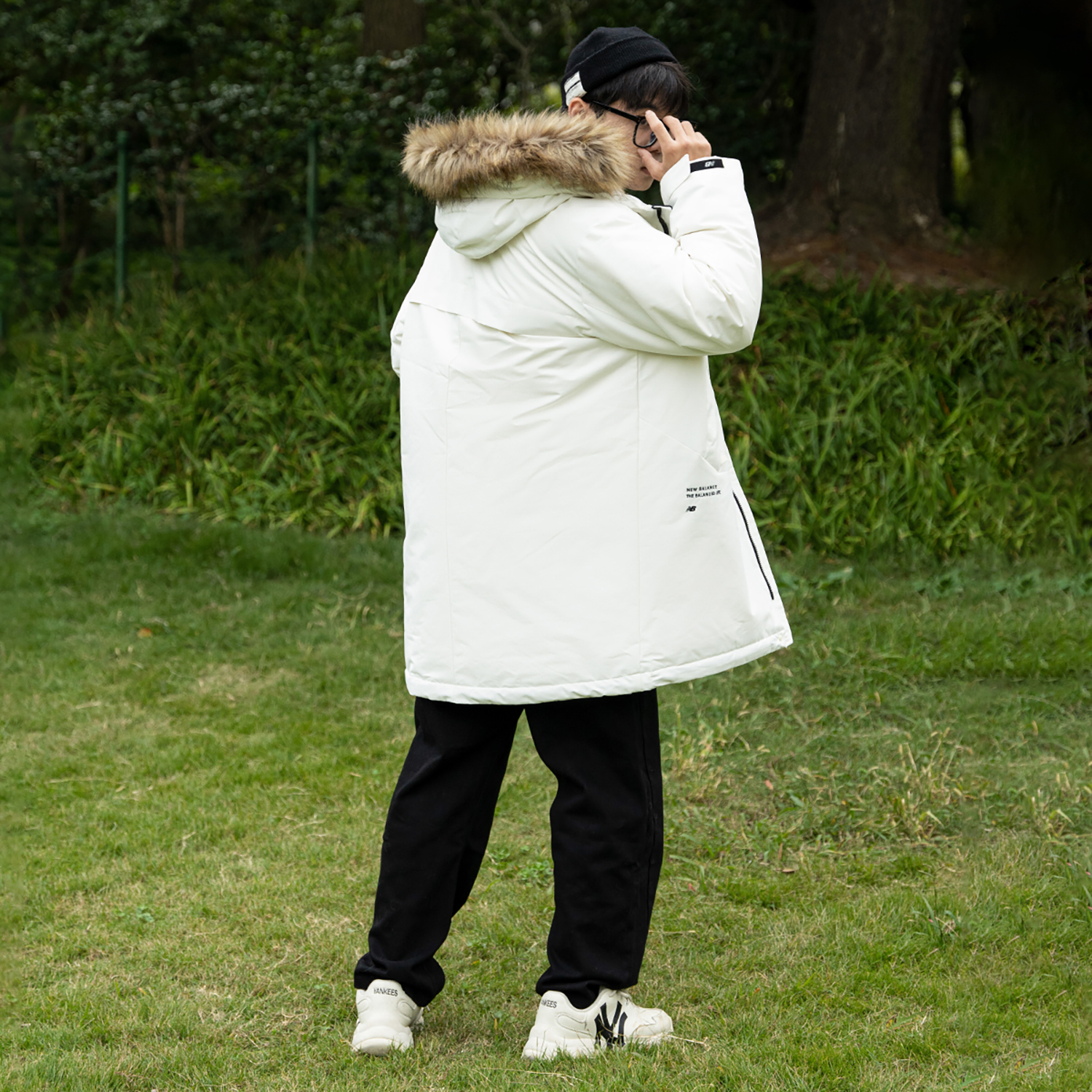 Details for New Balance冬季男女白色连帽毛领羽绒外套夹克. 5PC44303-IV