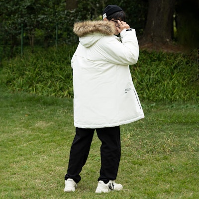 New Balance冬季男女白色连帽毛领羽绒外套夹克. 5PC44303-IV Details for New Balance冬季男女白色连帽毛领羽绒外套夹克. 5PC44303-IV