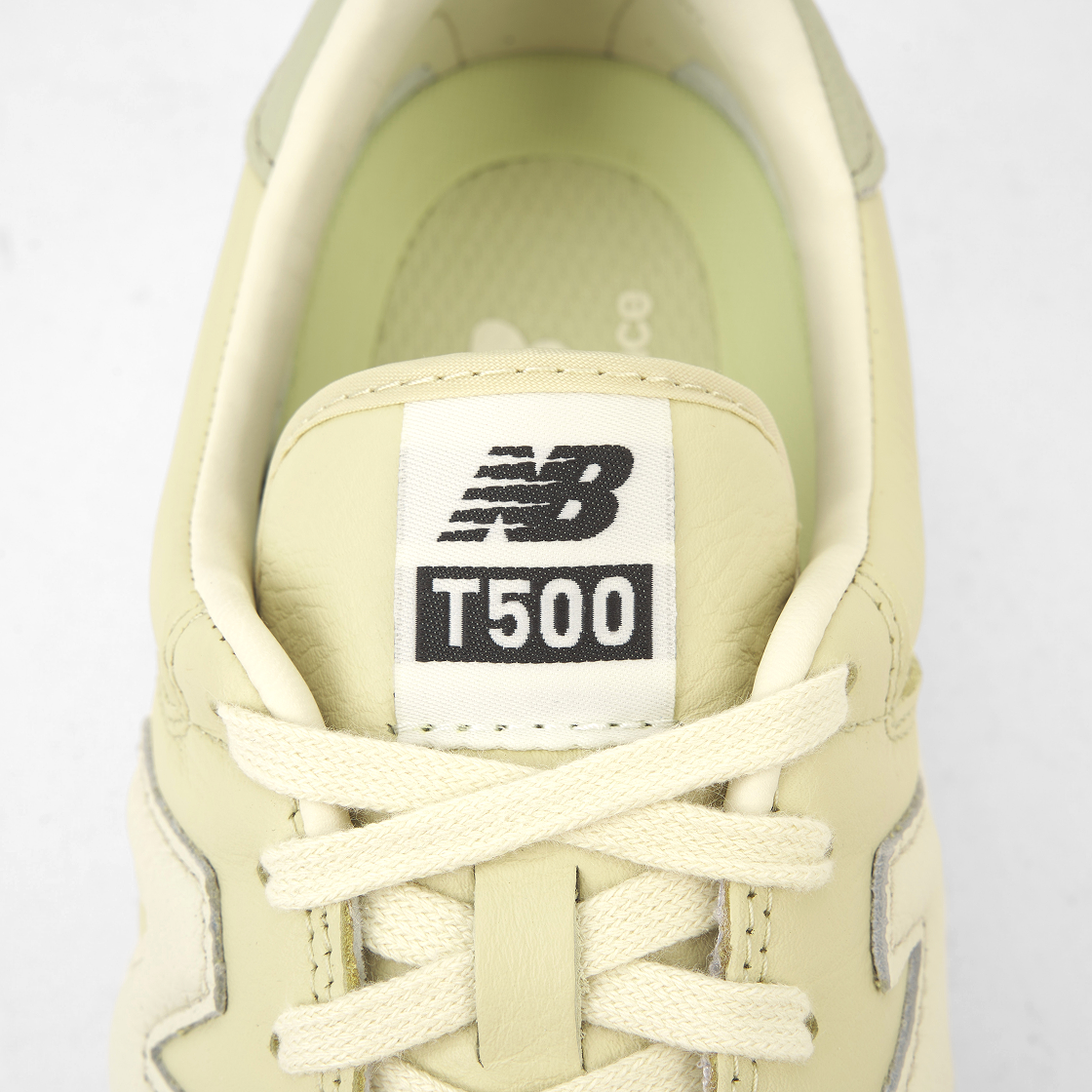 Sizing New Balance x AURALEE T500 'Vintage Ivory' CT500AL