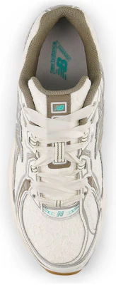 New Balance x CALIA The Clarity 740 ''Sel Marin/Pierre Aride'' U7407HQ Lookbook New Balance x CALIA The Clarity 740 ''Sel Marin/Pierre Aride'' U7407HQ