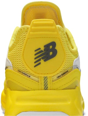 New Balance X-Racer 'Kuning Abu-abu' MSXRCHTRD Sizing New Balance X-Racer 'Kuning Abu-abu' MSXRCHTRD