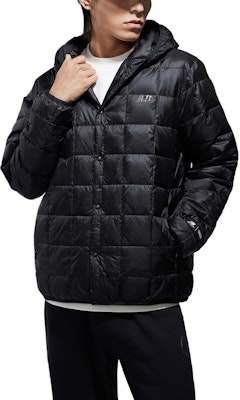 New Balance x TAION Chaqueta Negra Ligera Outdoor Acolchada. NPD4N023-BK Shop New Balance x TAION Chaqueta Negra Ligera Outdoor Acolchada. NPD4N023-BK
