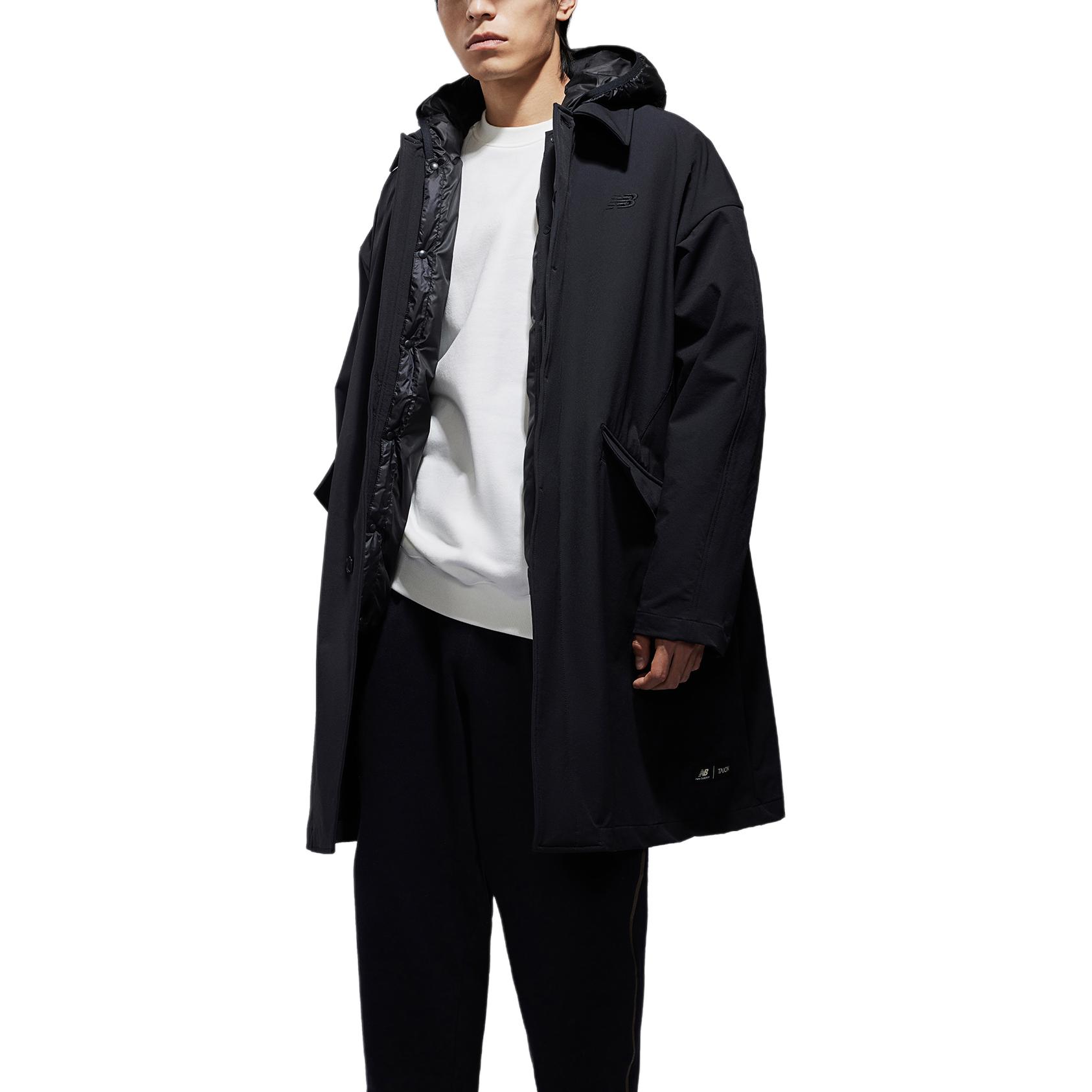 Purchase New Balance x TAION Chaqueta Negra Ligera Outdoor Acolchada. NPD4N023-BK