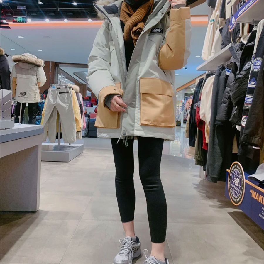 Shop New Balance x Tyakasha Jaket Musim Sejuk Unisex dengan Bulu Boleh Tanggal NPA4N413-BEI