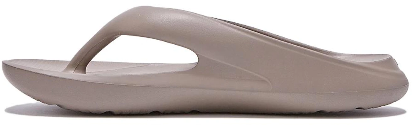 New Balance 翻轉拖鞋 褐色 舒適百搭 男女皆宜 棕色 Buy New Balance 翻轉拖鞋 褐色 舒適百搭 男女皆宜 棕色