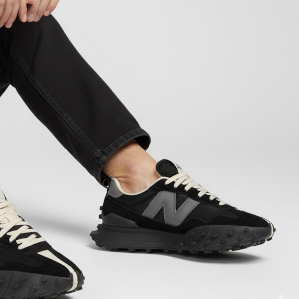 New Balance XC-72 'Black Moonbeam' Hitam Terang bulan UXC72DA1 Order New Balance XC-72 'Black Moonbeam' Hitam Terang bulan UXC72DA1