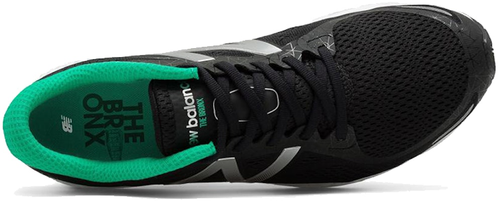 New Balance Zante v2 Bronx 'Negro Verde Blanco' MZANTBX2 Lookbook New Balance Zante v2 Bronx 'Negro Verde Blanco' MZANTBX2