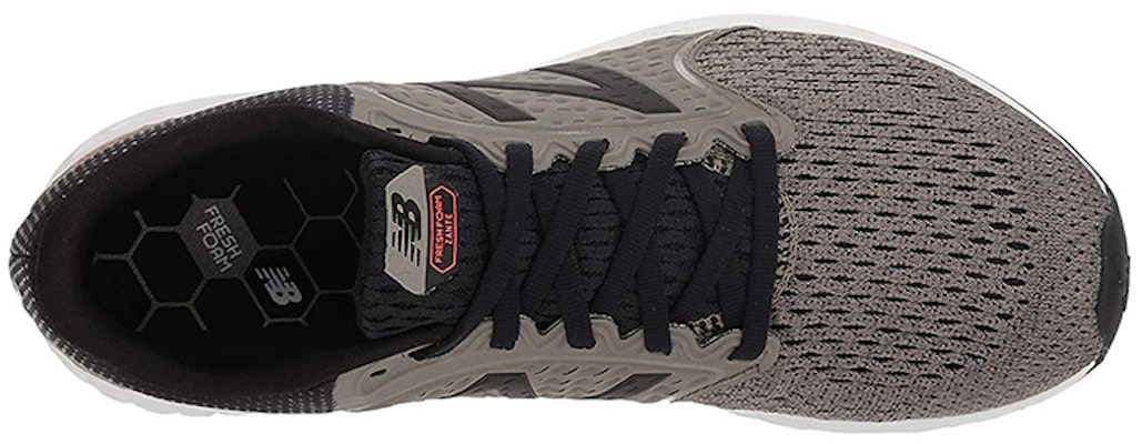 뉴발란스 잔테 v4 그레이 (New Balance Zante v4 Grey) MZANTMF4 Lookbook 뉴발란스 잔테 v4 그레이 (New Balance Zante v4 Grey) MZANTMF4