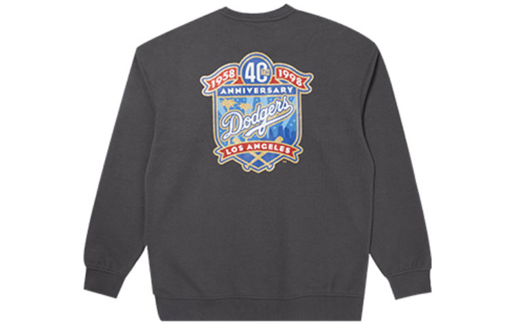 New Era FW21 Unisex Crewneck Sweatshirt with Chest Logo Graphic in Charcoal Black 12866543