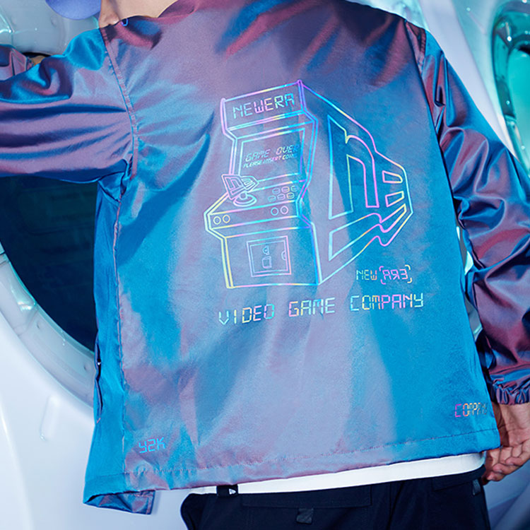 Sizing ニューエラ SS22 レインボーリフレクティブロゴ コーチジャケット ユニセックス 13095686