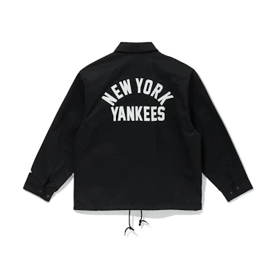 New Era SS23 MLB New York Yankees Black Collar Long Sleeve Jacket Unisex. 13546471