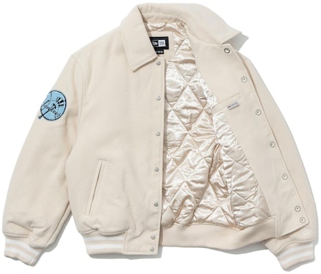 New Era SS23 MLB 洋基隊字母卡通動物寬鬆版型男女休閒外套 米色 13944732 Shop New Era SS23 MLB 洋基隊字母卡通動物寬鬆版型男女休閒外套 米色 13944732