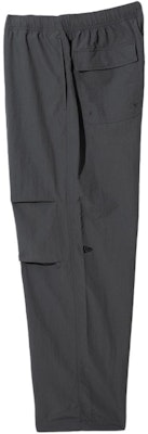 New Era SS24 休閒直筒褲 素面標誌設計 14179053 Shop New Era SS24 休閒直筒褲 素面標誌設計 14179053