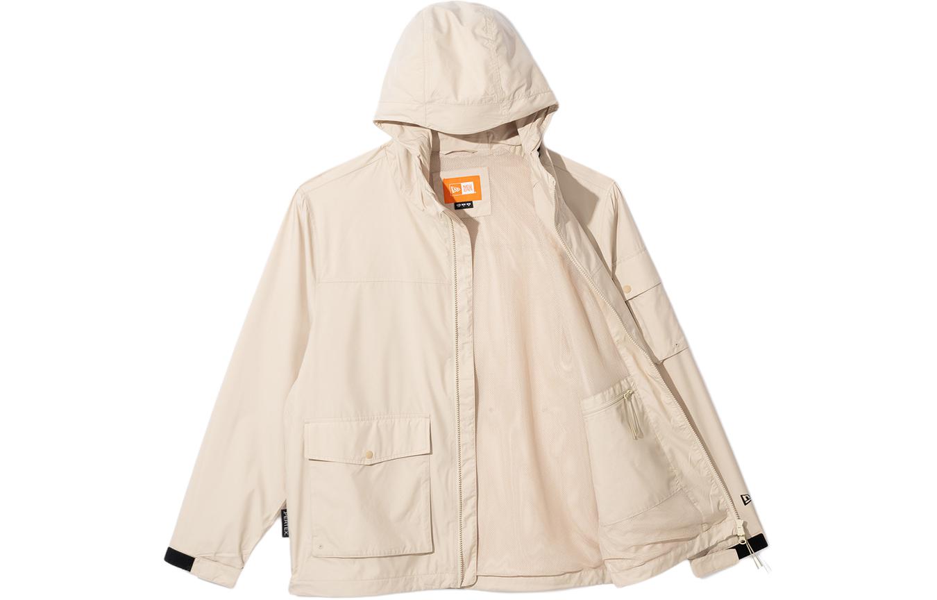 Shop New Era SS24 象牙色字母刺繡長袖連帽外套 14179036