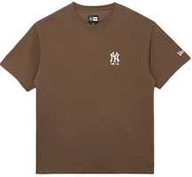 New Era SS26 MLB Yankees Logo Embroidered Knit Loose Tee Unisex Summer Series 14907939 New Era SS26 MLB Yankees Logo Embroidered Knit Loose Tee Unisex Summer Series 14907939