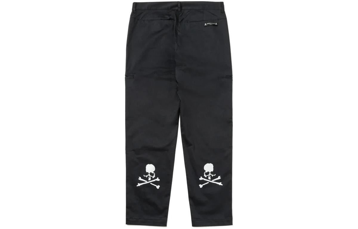 Lookbook 뉴에라 남녀공용 캐주얼 스트레이트 핏 미드웨이스트 지퍼 바지 블랙. 13334232