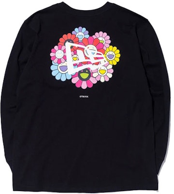 New Era x Takashi Murakami Relaxed Fit L/S Tee Black "Flower Flag" Order New Era x Takashi Murakami Relaxed Fit L/S Tee Black "Flower Flag"