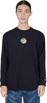 New Era x Takashi Murakami Relaxed Fit L/S Tee Black "Flower Flag" Shop New Era x Takashi Murakami Relaxed Fit L/S Tee Black "Flower Flag"