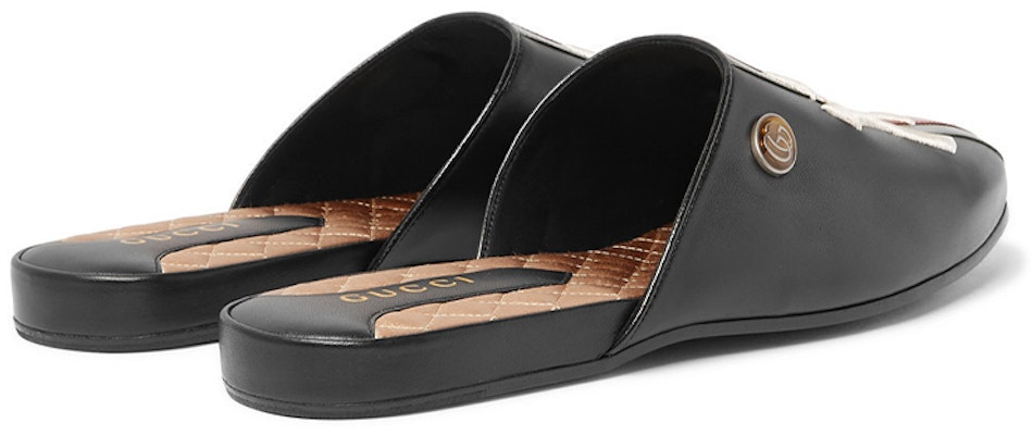 구찌 x 뉴욕 양키스 가죽 슬라이드 (블랙) 535585-0G0L0-6464 Shop 구찌 x 뉴욕 양키스 가죽 슬라이드 (블랙) 535585-0G0L0-6464