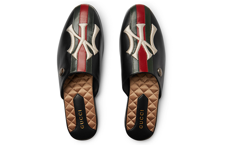 Purchase 구찌 x 뉴욕 양키스 가죽 슬라이드 (블랙) 535585-0G0L0-6464