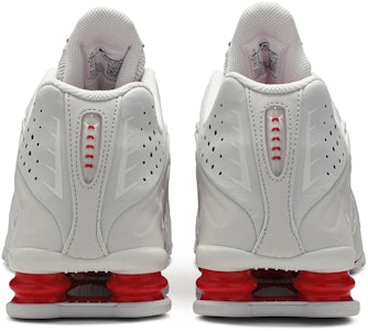 ネイマールJr.×ナイキ ショックスR4 プラチナムティント BV1387-002 Details for ネイマールJr.×ナイキ ショックスR4 プラチナムティント BV1387-002