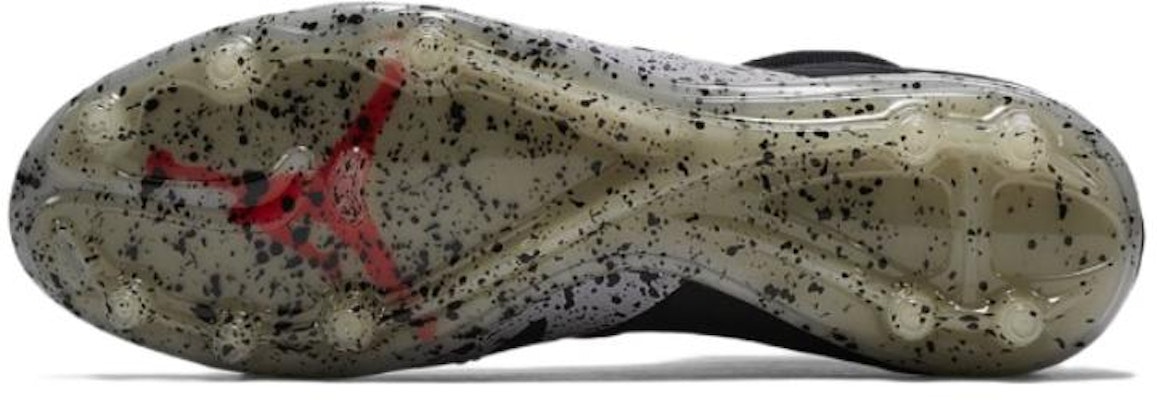 Neymar x Nike Hypervenom Phantom 2 FG 'Black Silver Crimson' 820117-006 Details for Neymar x Nike Hypervenom Phantom 2 FG 'Black Silver Crimson' 820117-006