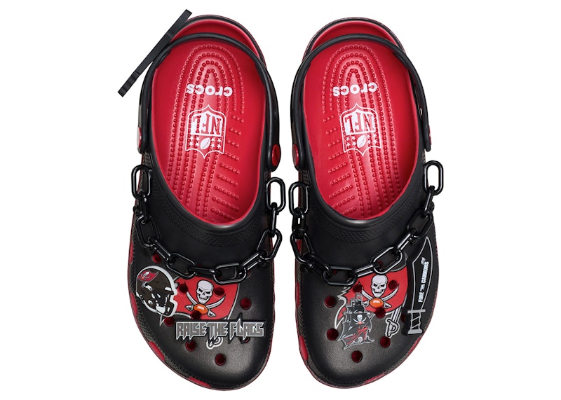 Order NFL x Crocs Classic Clog 'Tampa Bay Buccaneers' 213173-90H
