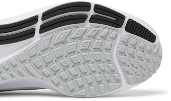 NFL x Nike Air Zoom Pegasus 38 'Las Vegas Raiders' Sepatu Lari DJ0848-001 Purchase NFL x Nike Air Zoom Pegasus 38 'Las Vegas Raiders' Sepatu Lari DJ0848-001