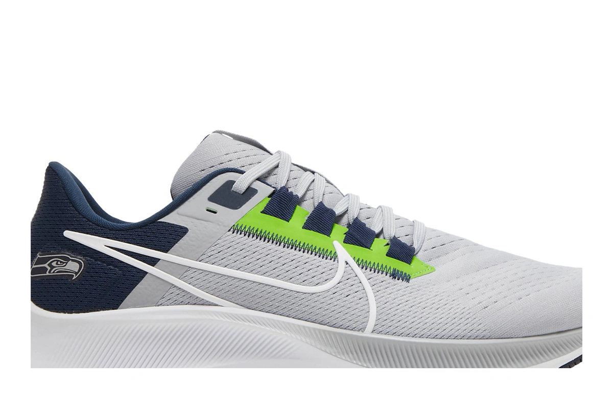 NFL x Nike Air Zoom Pegasus 38 'Seattle Seahawks' DJ0854-001