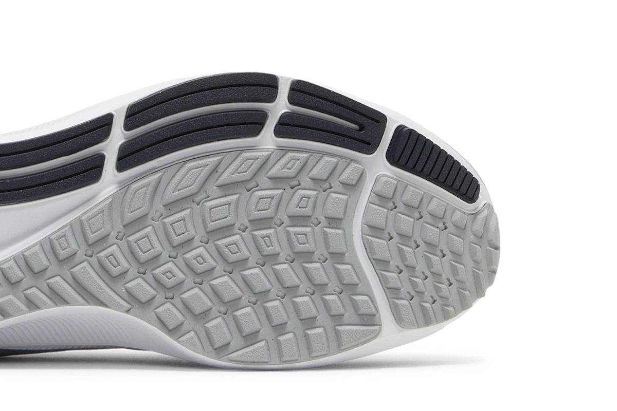 NFL x Nike Air Zoom Pegasus 38 'Seattle Seahawks' DJ0854-001