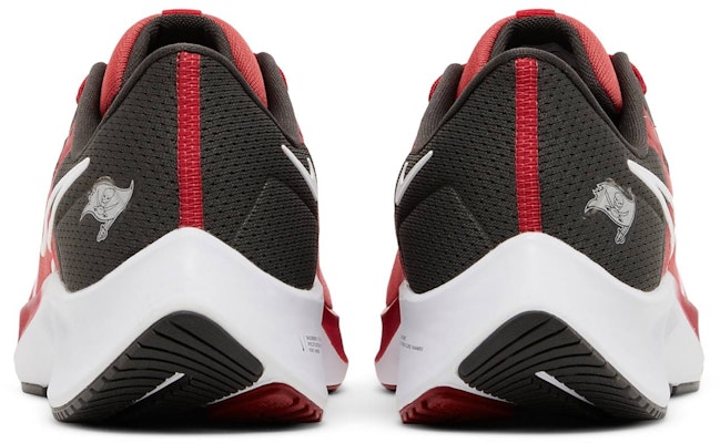 NFL x Nike Air Zoom Pegasus 38「坦帕灣海盜隊」DJ0813-600 Details for NFL x Nike Air Zoom Pegasus 38「坦帕灣海盜隊」DJ0813-600