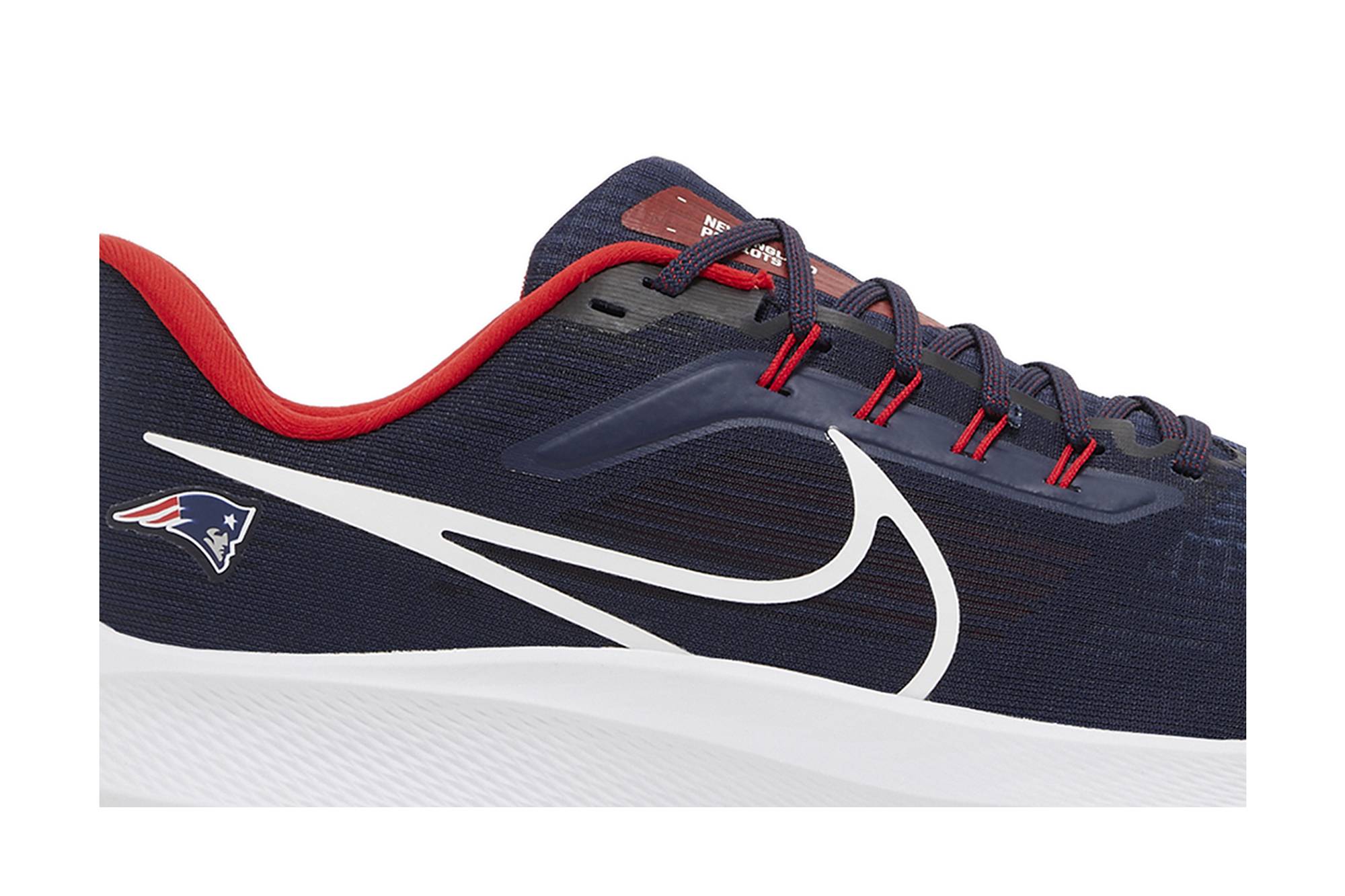 Nike shoes patriots top
