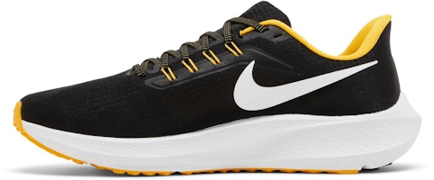 NFL x 耐克 Air Zoom Pegasus 39 '匹兹堡钢人队' DR2059-001 Lookbook NFL x 耐克 Air Zoom Pegasus 39 '匹兹堡钢人队' DR2059-001