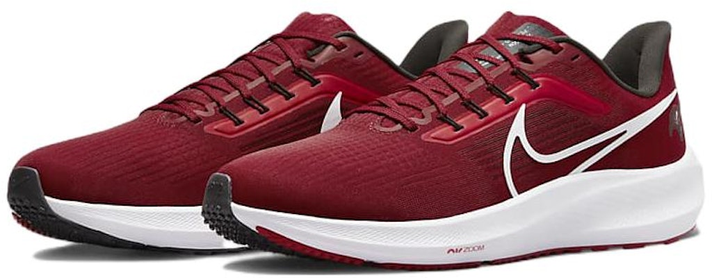 NFL x Nike Air Zoom Pegasus 39『坦帕灣海盜』 DR2062-600 Lookbook NFL x Nike Air Zoom Pegasus 39『坦帕灣海盜』 DR2062-600