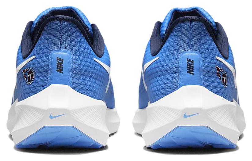 Shop NFL x 나이키 에어 줌 페가수스 39 '타이탄즈' DR2063-400